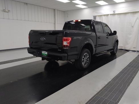 Used 2018 Ford F150 XLT w/ Equipment Group 302A Luxury AWD/4WD image 9