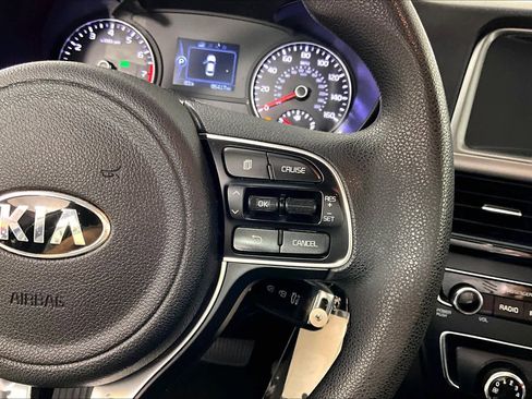 Used 2018 Kia Optima LX FWD image 23