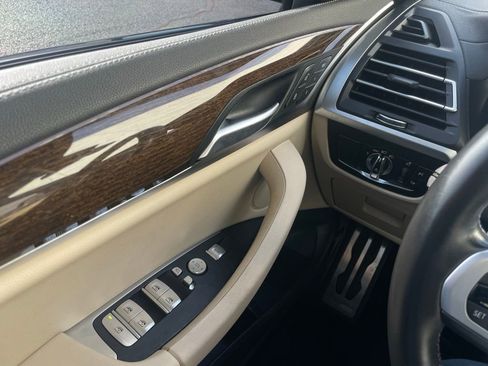 Used 2022 BMW X3 M40i w/ Parking Assistance Package image 24