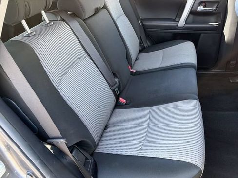 Used 2018 Toyota 4Runner SR5 AWD/4WD image 14