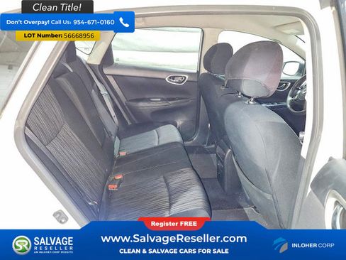 Used 2019 Nissan Sentra SV FWD image 13