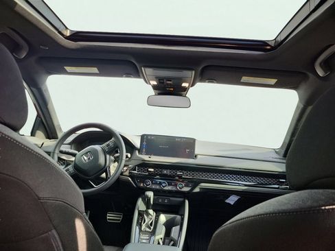 Certified 2025 Honda Accord Sport image 17