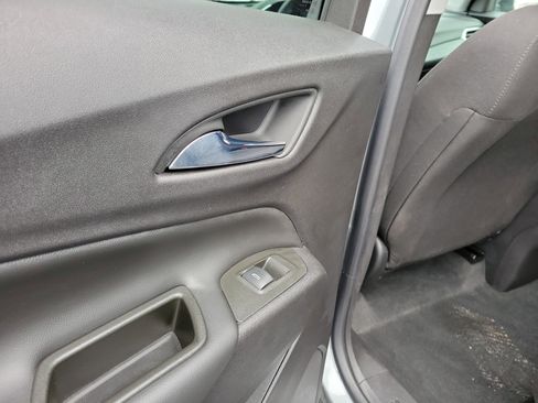 Used 2024 Chevrolet Equinox LT w/ LPO, Floor Liner Package image 13