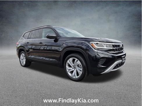 Used 2023 Volkswagen Atlas SE AWD/4WD image 3
