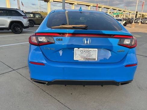 Used 2023 Honda Civic Sport Touring image 7