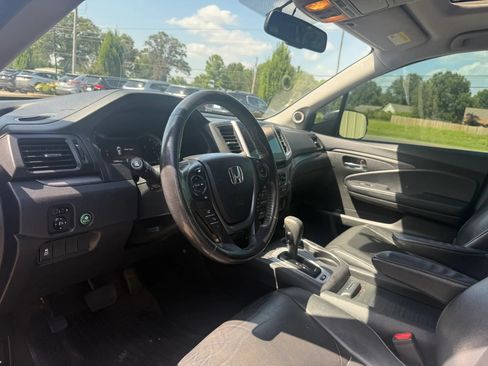 Used 2018 Honda Pilot EX-L image 9