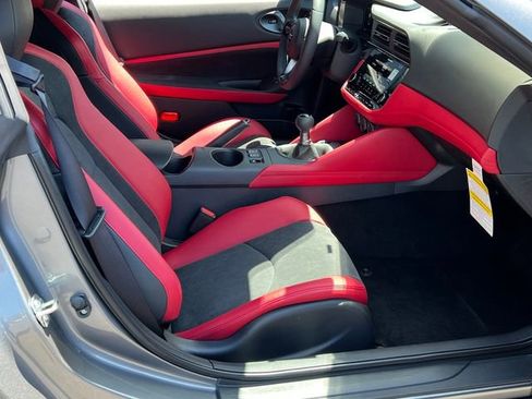 New 2025 Nissan Z Performance w/ Floor Mat Package RWD image 22