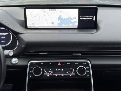 Used 2024 Genesis GV80 2.5T image 16