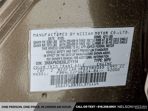 New 2025 Nissan Kicks SR image 29