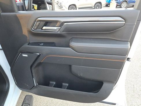 Used 2024 GMC Sierra 2500 AT4 w/ AT4 Premium Plus Package image 7