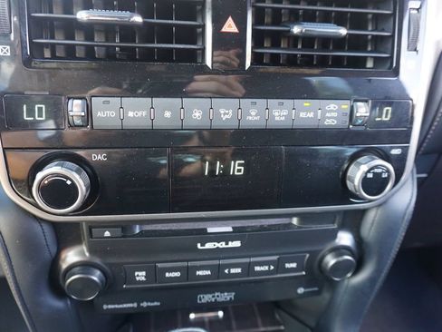 Used 2023 Lexus GX 460 Premium AWD/4WD image 12