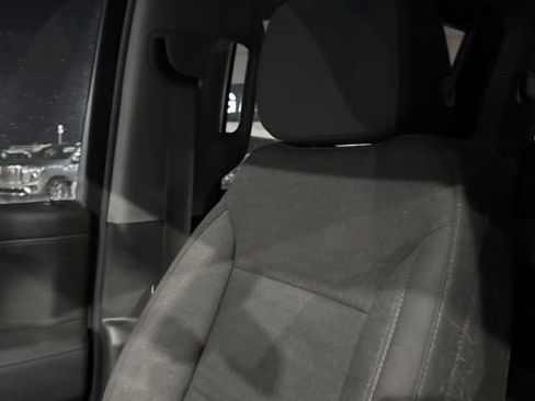 Certified 2021 Chevrolet Silverado 1500 LT image 18