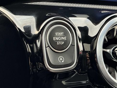 Used 2025 Mercedes-Benz CLA 250 4MATIC image 37