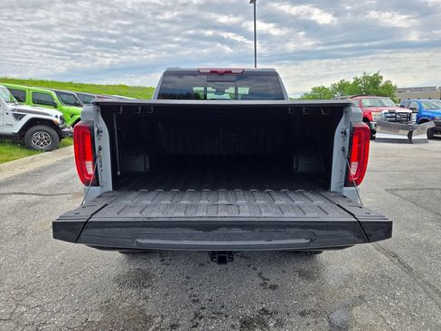 Used 2025 GMC Sierra 1500 AT4X AWD/4WD image 33