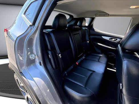 Used 2020 Nissan Rogue Sport SL w/ Premium Package AWD/4WD image 23