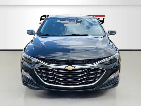 Used 2022 Chevrolet Malibu LT FWD image 2