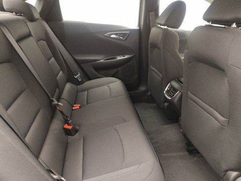 Used 2018 Chevrolet Malibu LT w/ Driver Confidence Package image 19