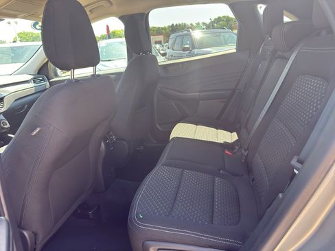 Used 2023 Ford Escape Active w/ Cold Weather Package FWD image 10