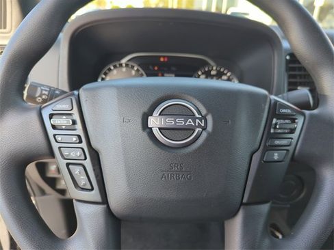 Certified 2023 Nissan Frontier SV w/ Midnight Edition Package image 38