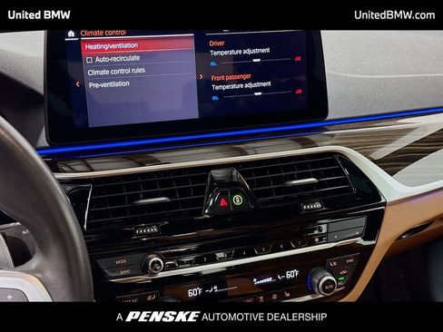 Used 2023 BMW 530i w/ M Sport Package image 11
