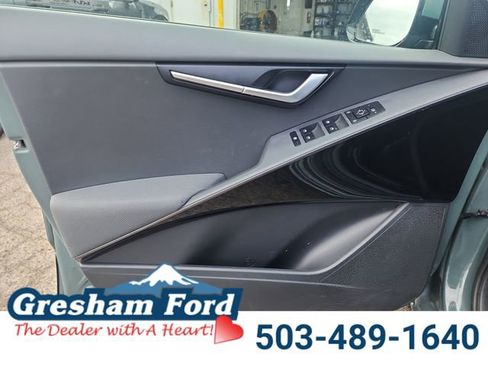 Used 2023 Kia Niro Wind w/ Wind Preserve Package FWD image 12