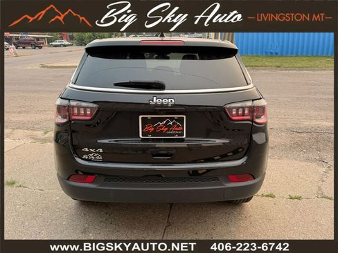 Used 2024 Jeep Compass Sport AWD/4WD image 8
