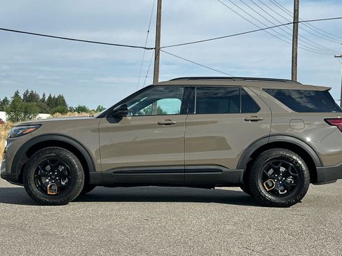 Certified 2026 Ford Explorer Tremor w/ Tremor Ultimate Package AWD/4WD image 5