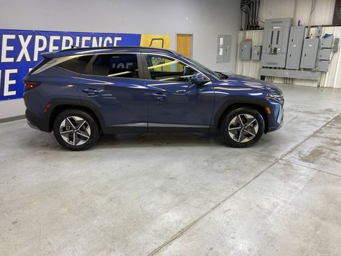 Used 2025 Hyundai Tucson SEL FWD image 8