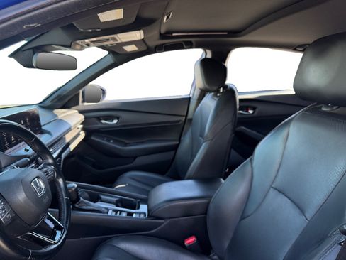 Used 2023 Honda Accord Sport image 9