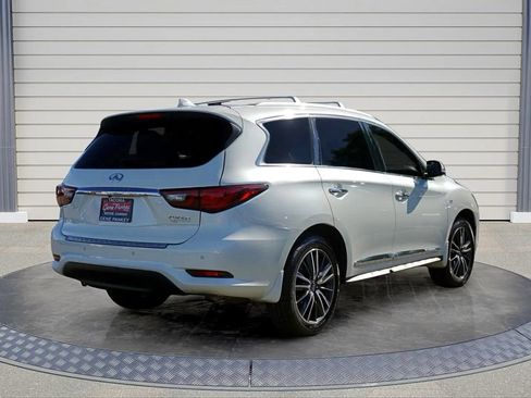 Used 2020 INFINITI QX60 Signature Edition FWD image 7