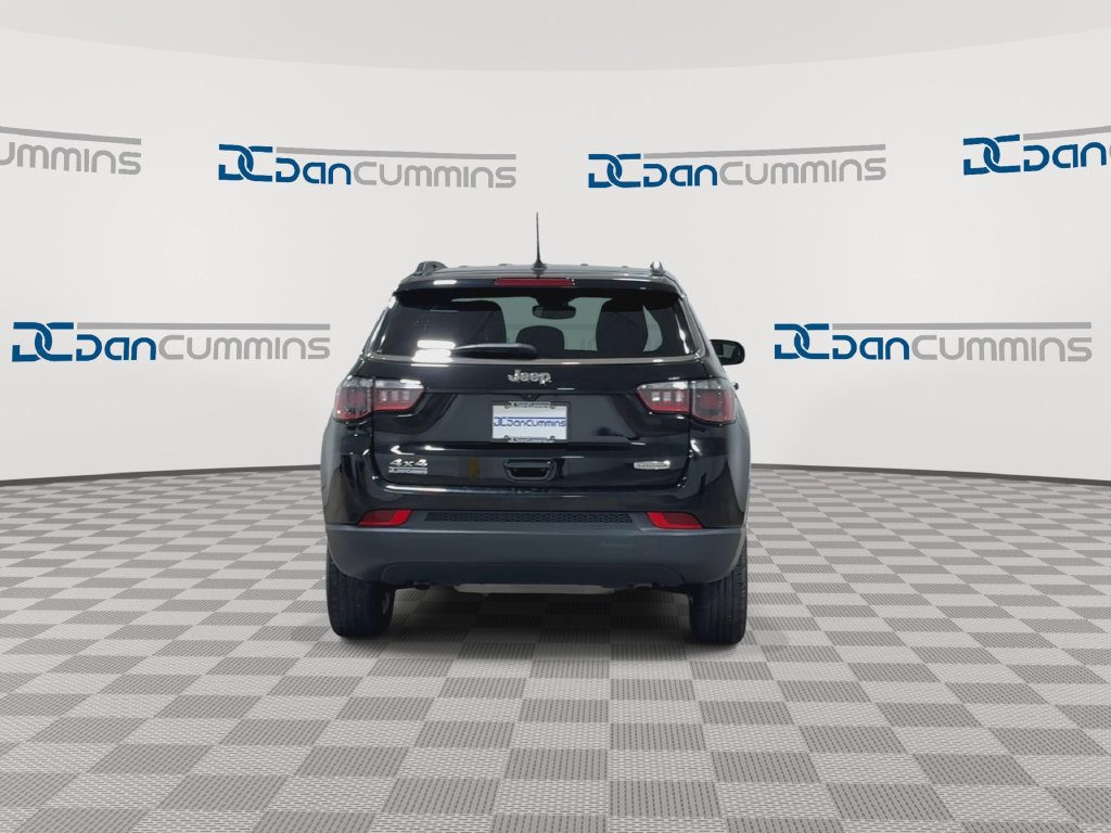 Used 2024 Jeep Compass Latitude AWD/4WD image 7