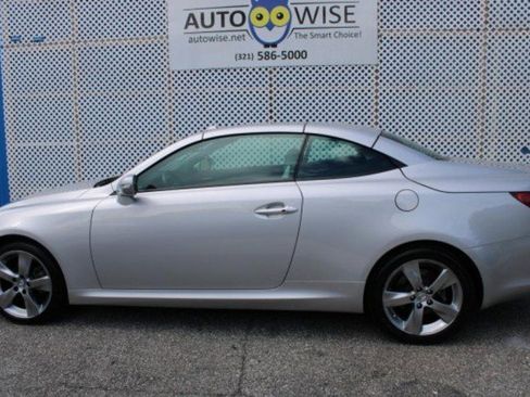 Used 2011 Lexus IS 250C image 12