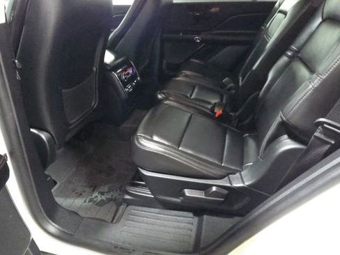 Certified 2023 Lincoln Aviator AWD w/ Elements Package image 38