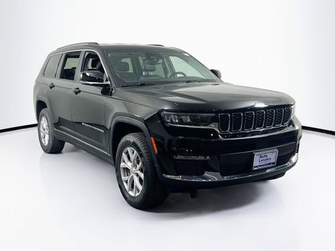 Used 2022 Jeep Grand Cherokee L Limited AWD/4WD image 3