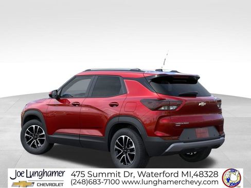 New 2026 Chevrolet TrailBlazer LT w/ Driver Confidence Package AWD/4WD image 3
