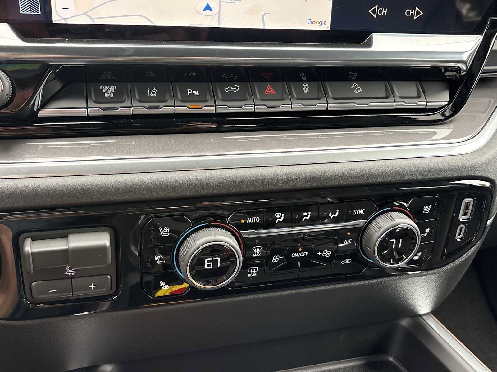 New 2026 Chevrolet Silverado 2500 High Country w/ Midnight Edition AWD/4WD image 18