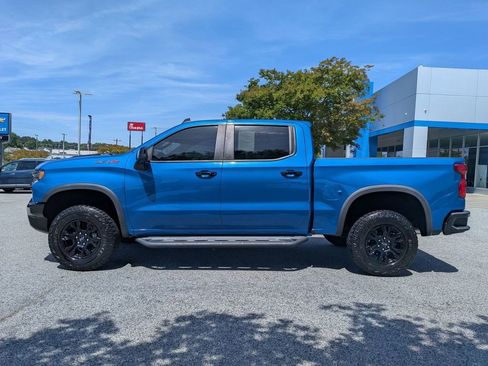 Used 2022 Chevrolet Silverado 1500 ZR2 AWD/4WD image 5