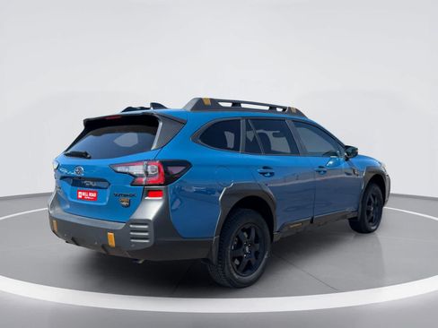 Used 2025 Subaru Outback Wilderness AWD/4WD image 4
