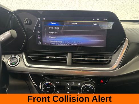 Used 2024 Chevrolet Trax ACTIV w/ Driver Confidence Package FWD image 13