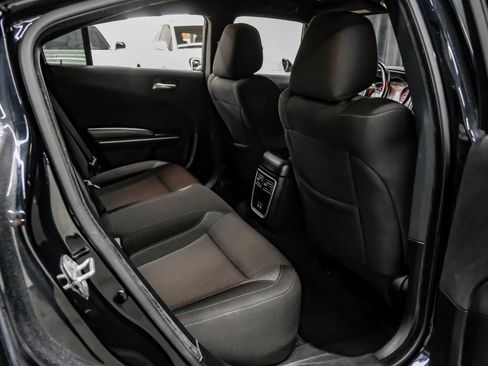 Used 2022 Dodge Charger SXT RWD image 48