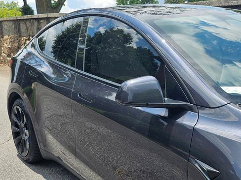Used 2024 Tesla Model Y Long Range RWD image 20