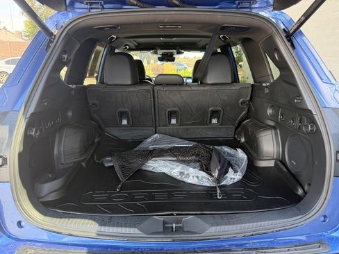 Used 2025 Subaru Forester Touring w/ Touring Package AWD/4WD image 30