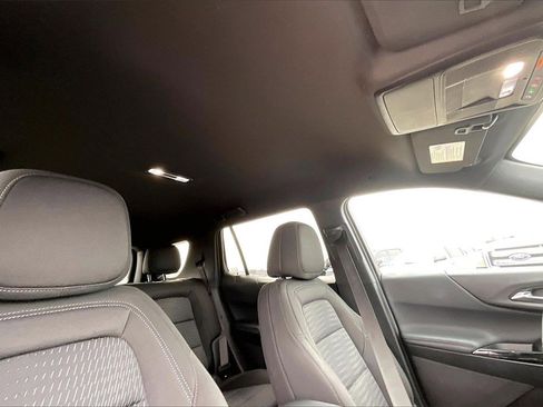 Certified 2025 Chevrolet Equinox LT w/ Safety and Technology Package image 28