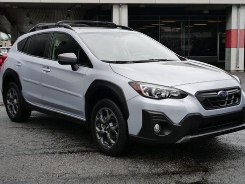 Used 2021 Subaru Crosstrek 2.5i Sport w/ Moonroof Package AWD/4WD image 4