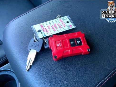 Used 2020 Toyota 4Runner SR5 image 10