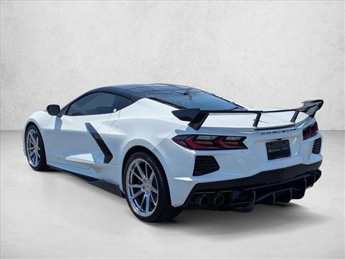 Used 2024 Chevrolet Corvette Stingray Coupe w/ 1LT RWD image 8