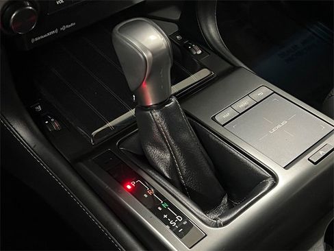 Certified 2023 Lexus GX 460 Premium w/ Premium Package image 21