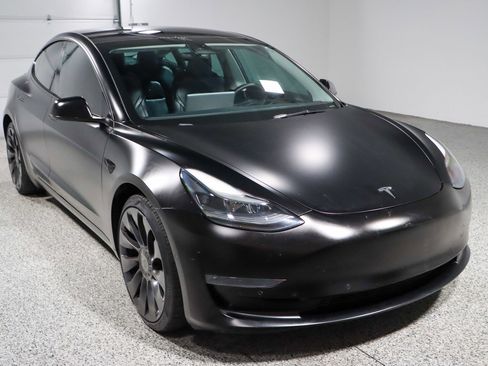 Used 2022 Tesla Model 3 Performance image 5