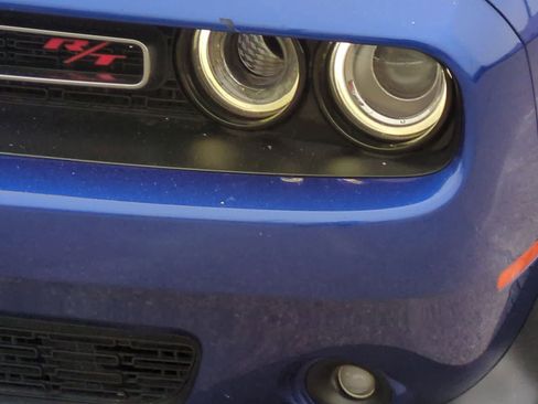 Used 2022 Dodge Challenger R/T w/ Driver Convenience Group RWD image 9