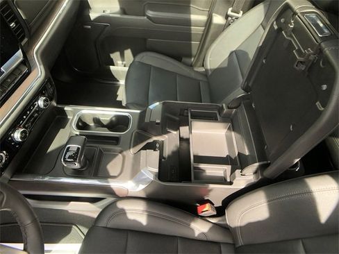 Certified 2023 GMC Sierra 1500 SLT w/ SLT Premium Package image 29